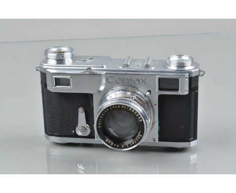 A Zeiss Ikon Contax II Rangefinder Camera, bottom half of shutter curtain not working, self timer working, rangefinder functi