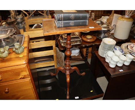 A Victorian mahogany tripod occasional table 