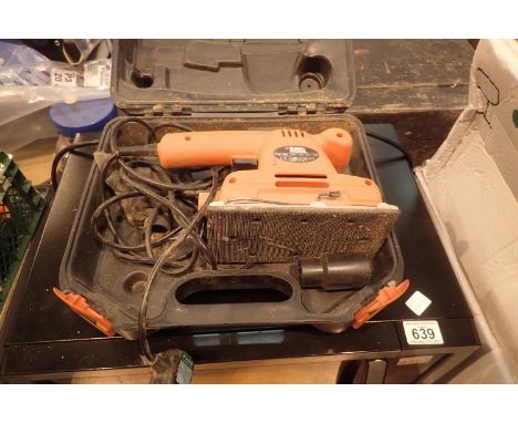 KA 197 185w cased Black and Decker sander. Not available for in-house P&P, contact Paul O'Hea at Mailboxes on 01925 659133Con