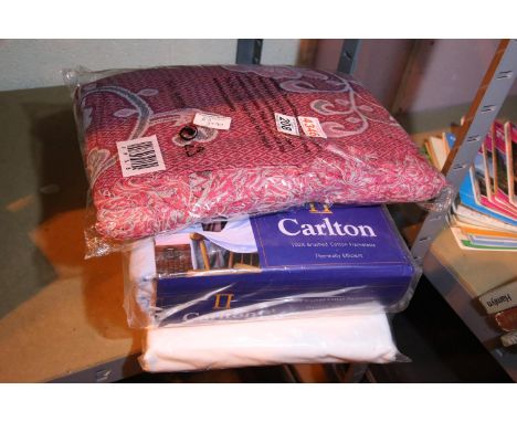 New wrapped large throw, Carlton double bed set and a king size cotton flat sheet. P&amp;P Group 3 (£25+VAT for the first lot