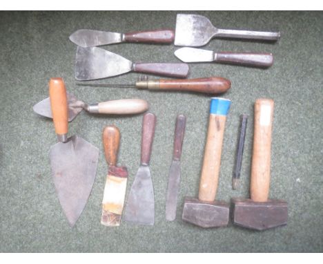 Pair adjustable clamps, 120cmL & a qty of old decorators tools