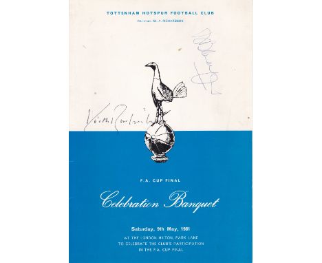 TOTTENHAM HOTPSUR MENU / AUTOGRAPHS       A signed menu for the FA Cup Final Celebration Banquet 9/5/1981 at the London Hilto