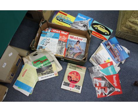 A QUANTITY OF VINTAGE MOTORBIKE AND CAR RELATED ADVERTISING LITERATURE to include copies of the Headlight Magazine, BSA and T