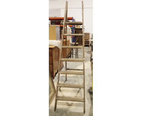 Vintage wooden step ladder, 190cm&nbsp;