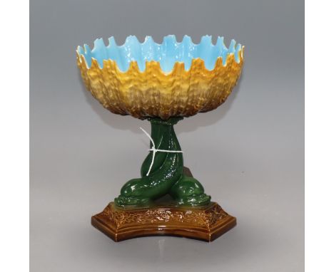 A Worcester dolphin bowl height 19.5cm