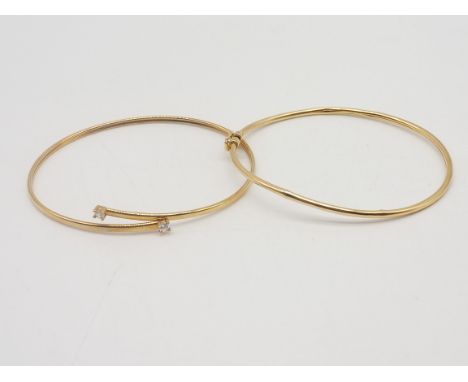 2x Bangles - 1x 900 Hallmarked + 1x 9ct Bangle2x Bangles - 1x 900 Hallmarked + 1x 9ct Bangle, 900 Hallmarked bangle has been 