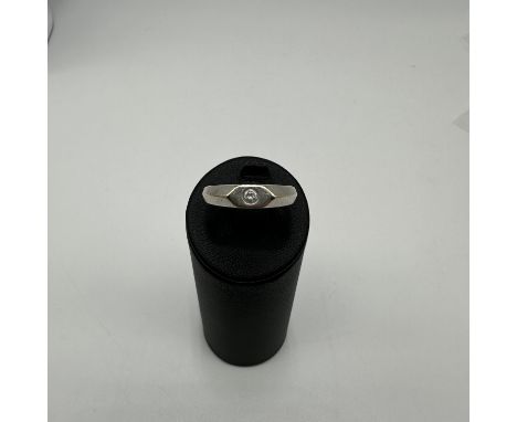 An 18ct white gold diamond ring, size N, weight 4.1 grams approx