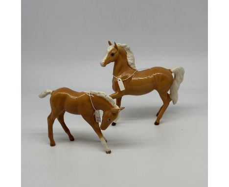 2x pony ornaments, 1x Beswick &amp; 1x Royal Doulton, no chips or damage