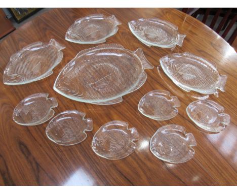 Arcovoc glass fish serving set made in France, 1970's, largest 40cm   (11) 