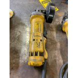 Dewalt 4-1/2" Angle Grinder, 11 AMP, 120 V, 11000 RPM