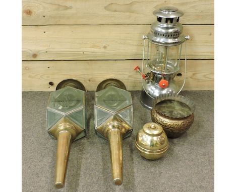 A pair of coaching lanterns, a tilly lamp, together with other brasswares