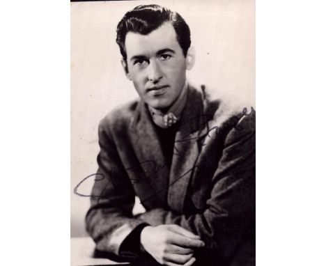 Stewart Granger signed 5x3 black and white vintage photo. Stewart Granger (born James Lablache Stewart; 6 May 1913 16 August 