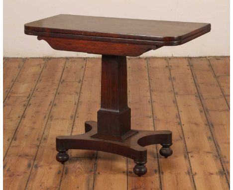 A William IV rosewood card table, having a D-shaped fold over top90w x 90d x 75h cm