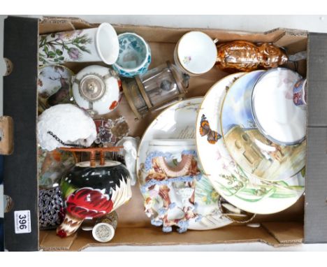 A mixed collection of ceramic items to include Staffordshire style figure, clockwork aquarium type novelty clock, Portmeirion