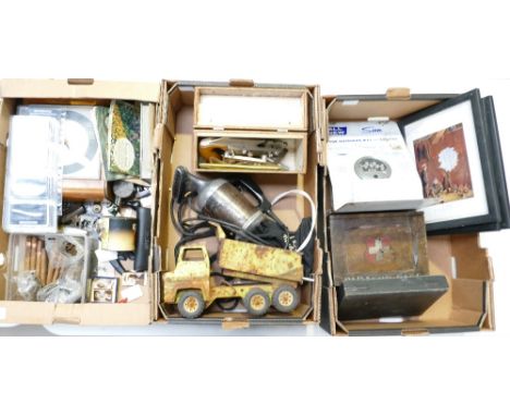 A mixed collection to include a 1940s mantle clock, Telavox, various mixed items including shop stamps, Victorian pennies, Br