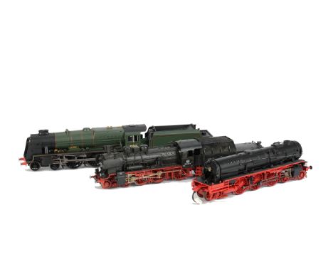 Unboxed Fleischmann HO and Hornby 00 Gauge Steam Locomotives, Fleischmann DB black 4-6-0 038 547-6 Locomotive and Tender, unm