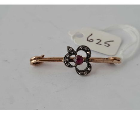 Antique Victorian gold bar brooch set with a diamond &amp; ruby central clover motif