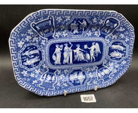 A Copeland Spode small meat plate, 8" wide