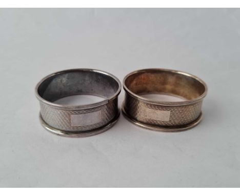 A pair of engine turned napkin rings, Birmingham 1969