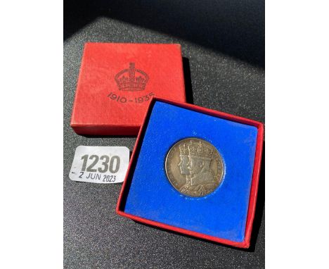 Boxed Silver 1910/35 Silver Jubilee Medal