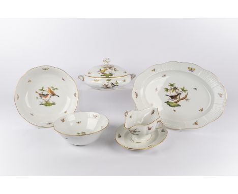 5 Speiseserviceteile, Herend, Dekor Rothschild, Goldrand: 2 Schüsseln (ø 20-26.5 cm), Deckelschüssel (14.5 cm hoch), Saucière