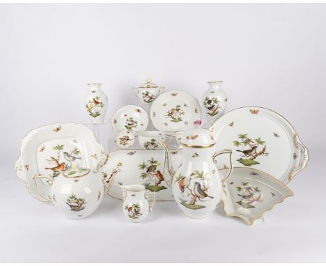 Kaffee- und Teeservice, 34-tlg., Herend, Dekor Rothschild, Goldrand: Kaffeekanne, Teekanne, Sahnegießer, Zuckerdose, 6 Tassen