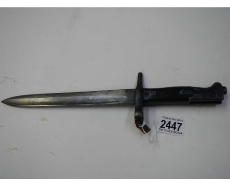 An Italian model 1870 bayonet used in WW1 and Spanish civil war, no scabbard.