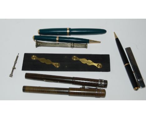 Five various vintage pens, propelling pencils etc Condition Report: Available upon request