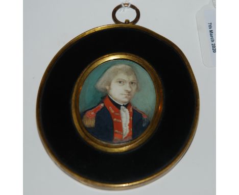 A painted portrait miniature of a military gentleman in oval frame, image 5.5 x 4cm Condition Report: Available upon request