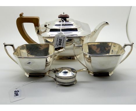 A three-piece silver tea service, Sheffield 1937, 1030gms with an EPNS mustard pot (4) Condition Report: Available upon reque