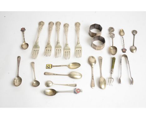 Five George IV London Kings pattern dessert forks,  hallmarked for 1821, a pair of octagonal hallmarked napkin holders Sheffi