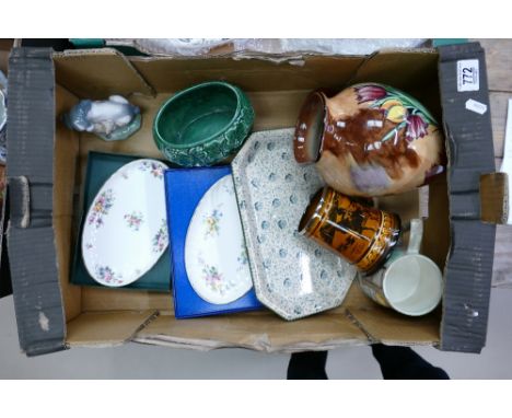 A mixed collection of items to include: H&amp;K floral decorated jug, Minton &amp; Royal Doulton Boxed small platters, Nao fi