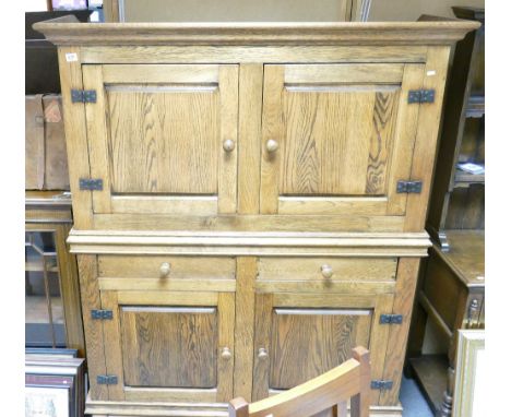 Light Oak Dutch Lining Press: