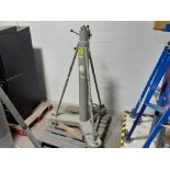 BRUNSON INSTRUMENT CO. Metrology Stand, mod: 233