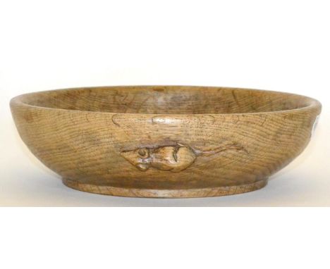 A Robert ''Mouseman'' Thompson Oak Fruit Bowl, circular and with carved mouse signature, 24.5cm diameter  