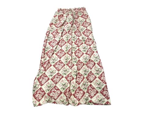 A pair of Jane Churchill pink triple pleat interlined curtains, approx 90cms top by 295cms drop, and large matching pelmet, p