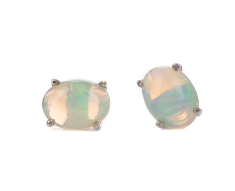 PAIR OF ETHIOPIAN OPAL EARRINGS,set with oval stones, in silver