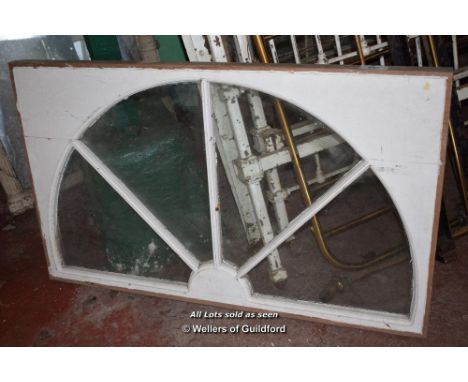 OVERDOOR GLAZED ARCHED FAN LIGHT