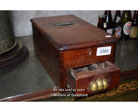 VINTAGE WOODEN CASH REGISTER