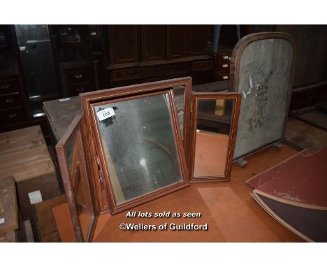 TRIPLE MIRROR AND A FIRESCREEN