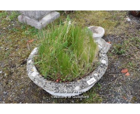 COMPOSTITION STONE PLANTER ON SMALL BASE