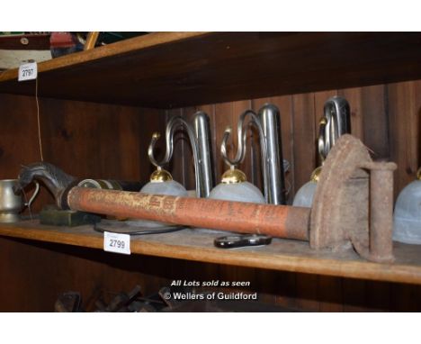 SET OF FOUR LIGHT FITTINGS AND METALWARE