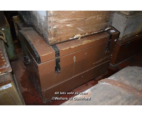 VICTORIAN DOMED TOP TRUNK, 101CM WIDE