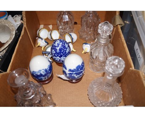 Decanters and trinket boxes