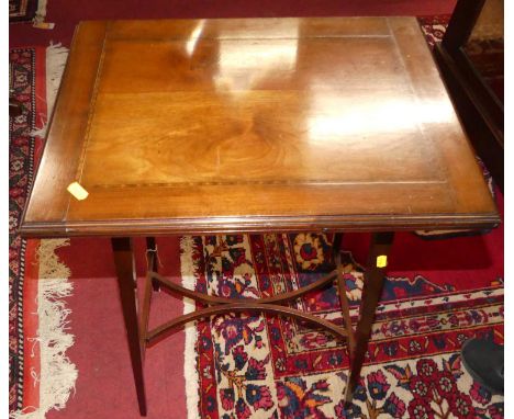 An Edwardian mahogany foldover card table, having a baize lined interior, with swivel action, w.51cm 
