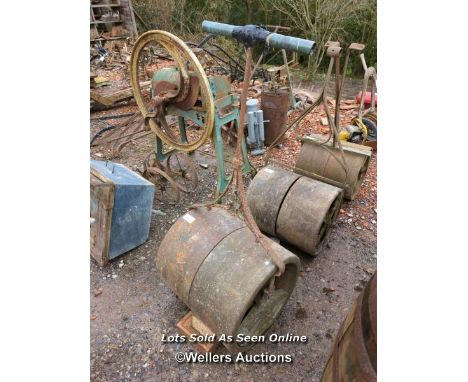 *GARDEN ROLLER / ALL LOTS ARE LOCATED AT AUTHENTIC RECLAMATION TN5 7EF