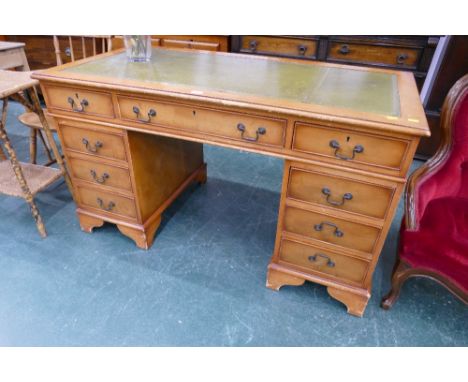 Light wood and green leather topped kneehole desk 136 cm long 69 cm wide 77 cm high 