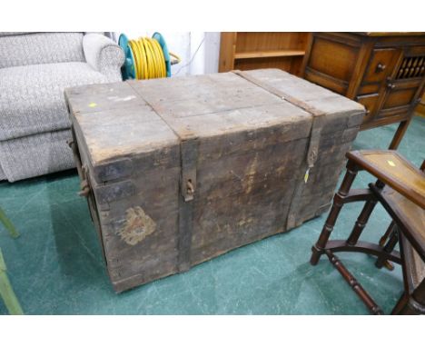 Rustic pine and metal bound trunk 98 cm long, 54 cm wide, 54 cm high