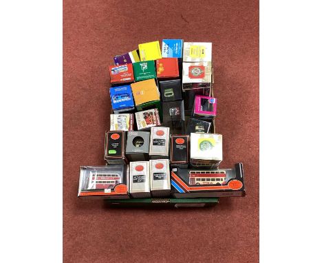 Twenty Five 1:76th Scale Diecast Model Buses by EFE, Corgi, etc. Boxed.