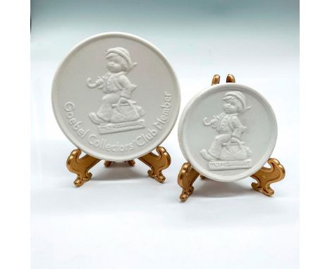 Includes a Goebel Collector Club Member, 0.5"H x 6" dia., Goebel W Germany 1976 backcast. As well as a white porcelain, 0.5"H